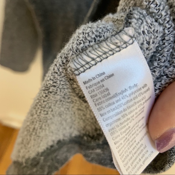 ANTHRO lili's closet gray crewneck Medium - Picture 5 of 5
